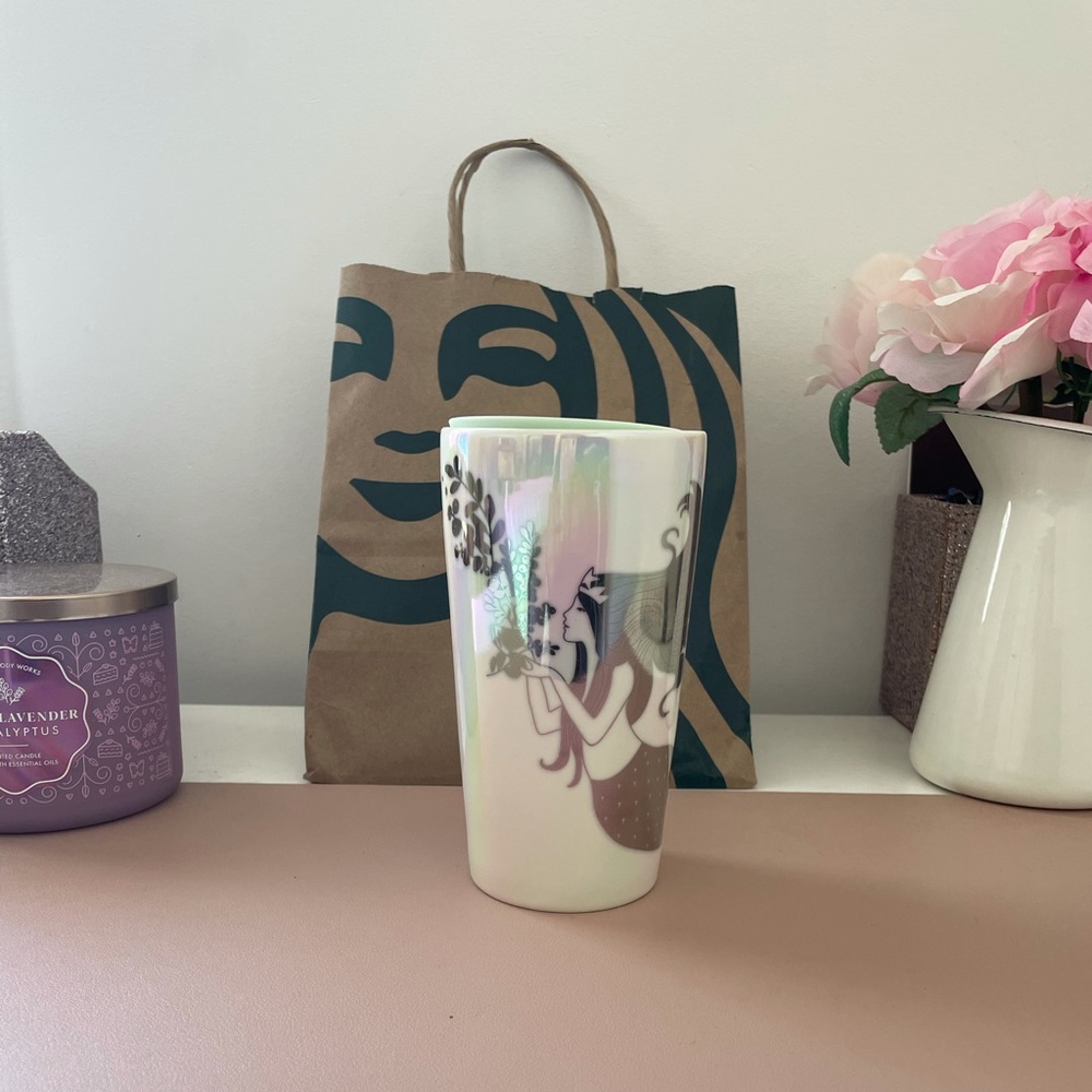 Starbucks Holiday Winter Collection